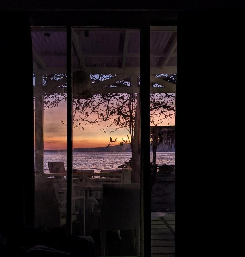 Gili Meno Mojo Beach Resort Екстериор снимка