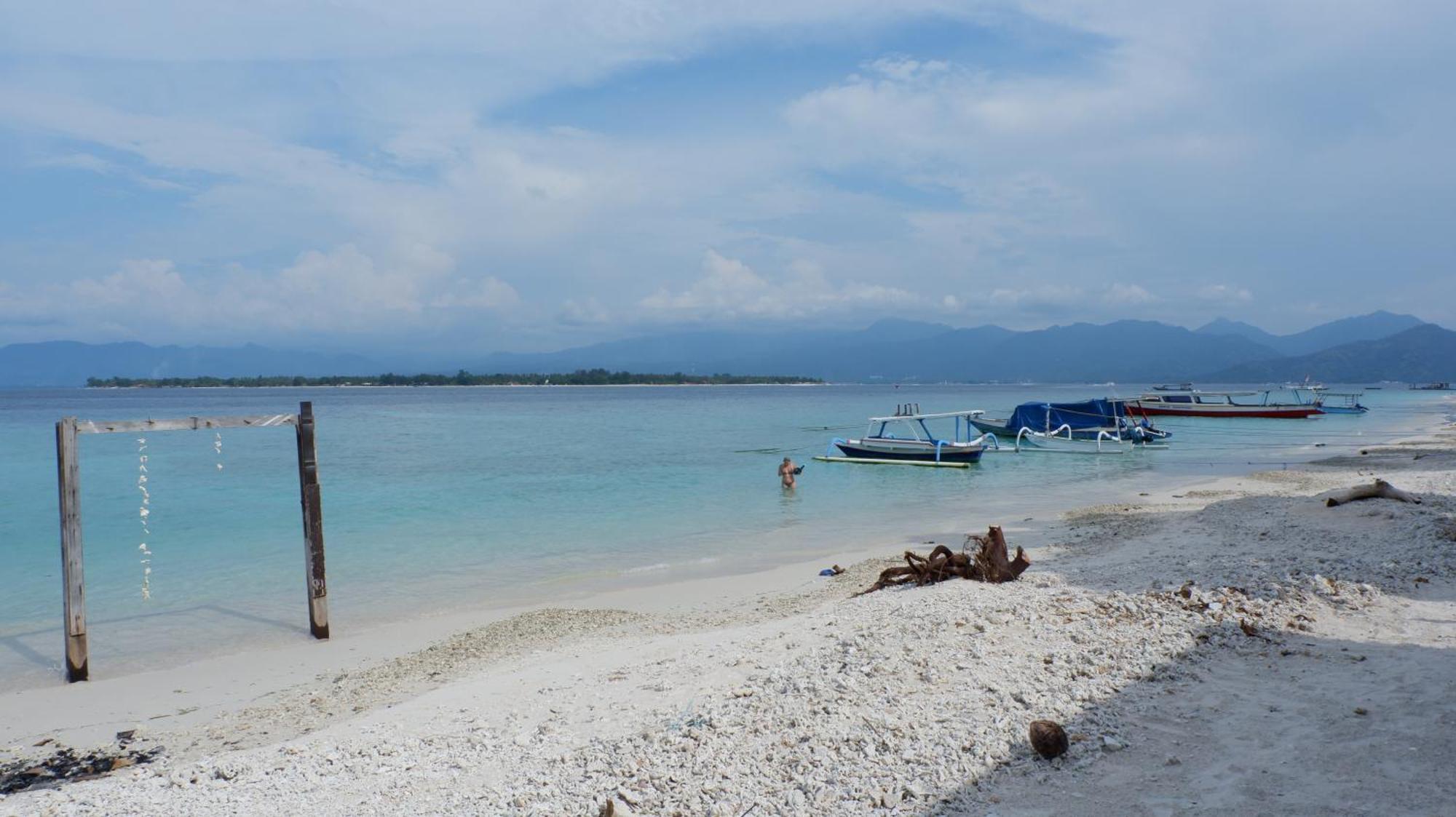 Gili Meno Mojo Beach Resort Екстериор снимка