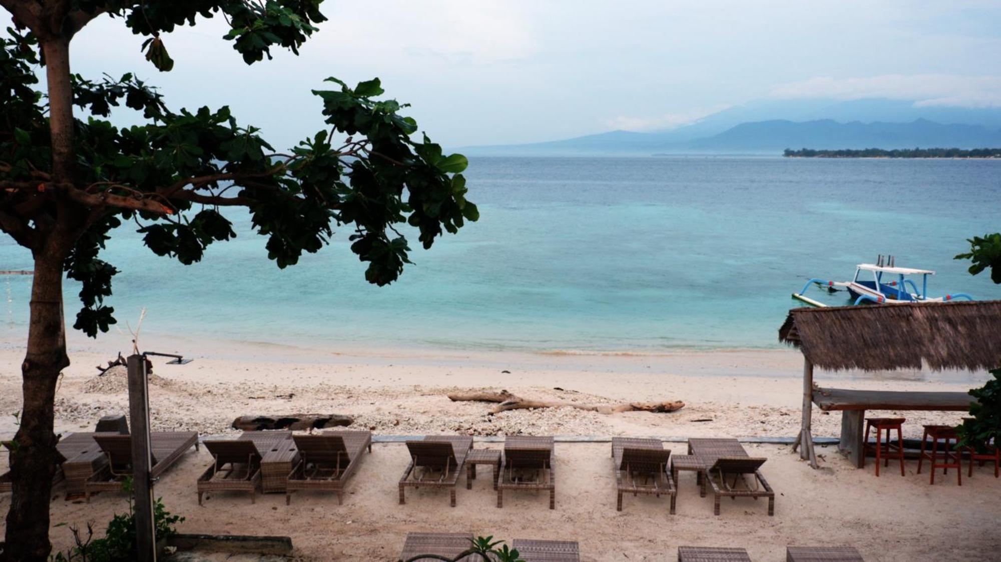 Gili Meno Mojo Beach Resort Екстериор снимка