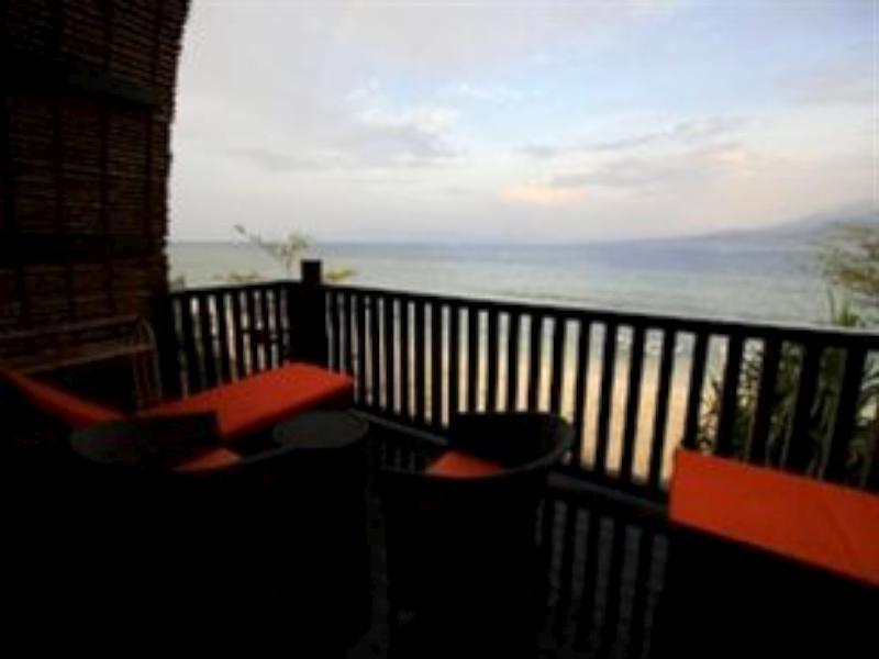 Gili Meno Mojo Beach Resort Екстериор снимка