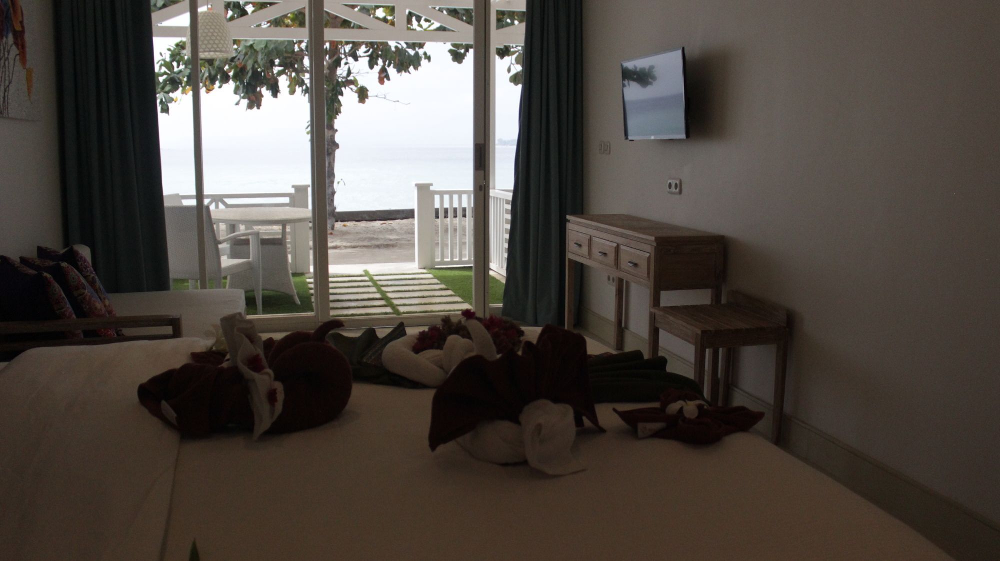 Gili Meno Mojo Beach Resort Екстериор снимка