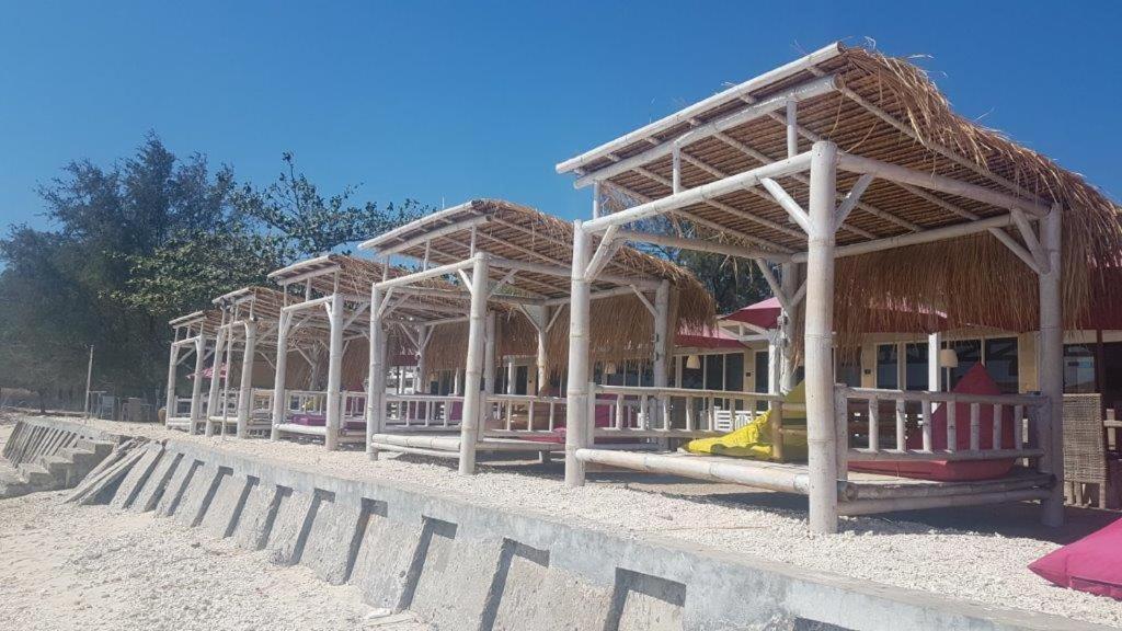 Gili Meno Mojo Beach Resort Екстериор снимка